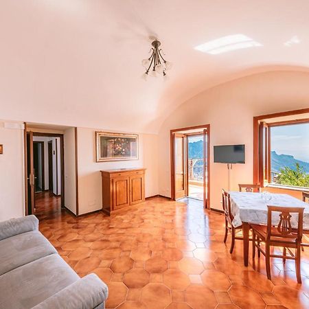 Appartamento Anna In Villa Laura Scala Dış mekan fotoğraf